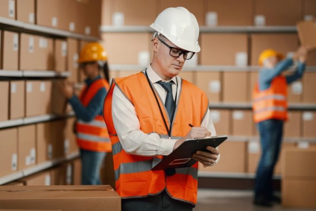 Mastering Inventory Management: 8 Methods Every Small Business Must Know in 2025